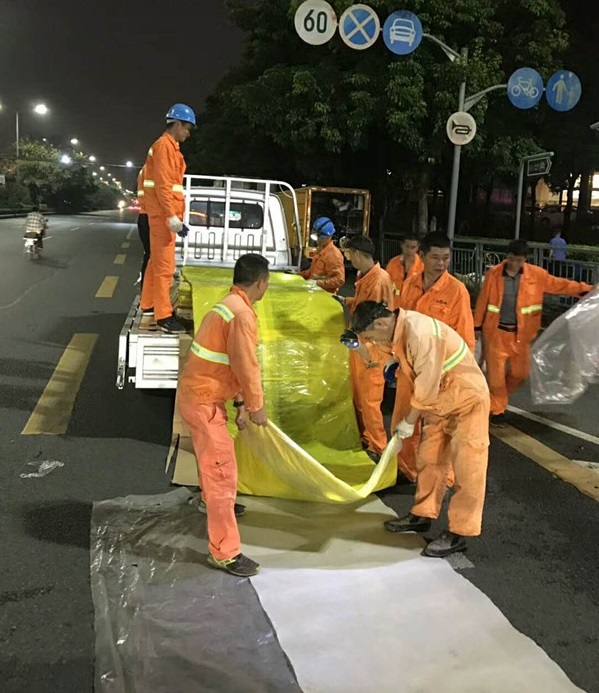 “天鸽”台风抢险团队2