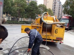 重型高压清洗车