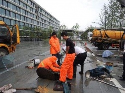 工厂抽污水（抽泥浆）